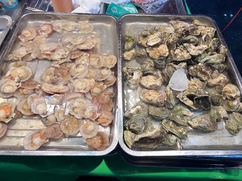 From Glass to Shell: The Ultimate Beverage Pairing Guide for Harris Creek Oysters